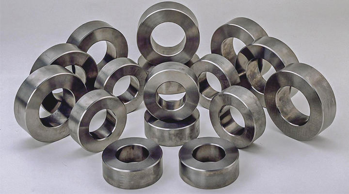What are the common applications of tungsten carbide machined parts